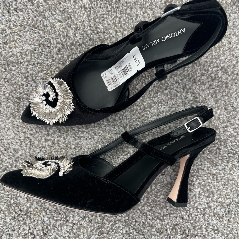 Antonio Melani Black Heels with Silver Embellishment size 6,5-7